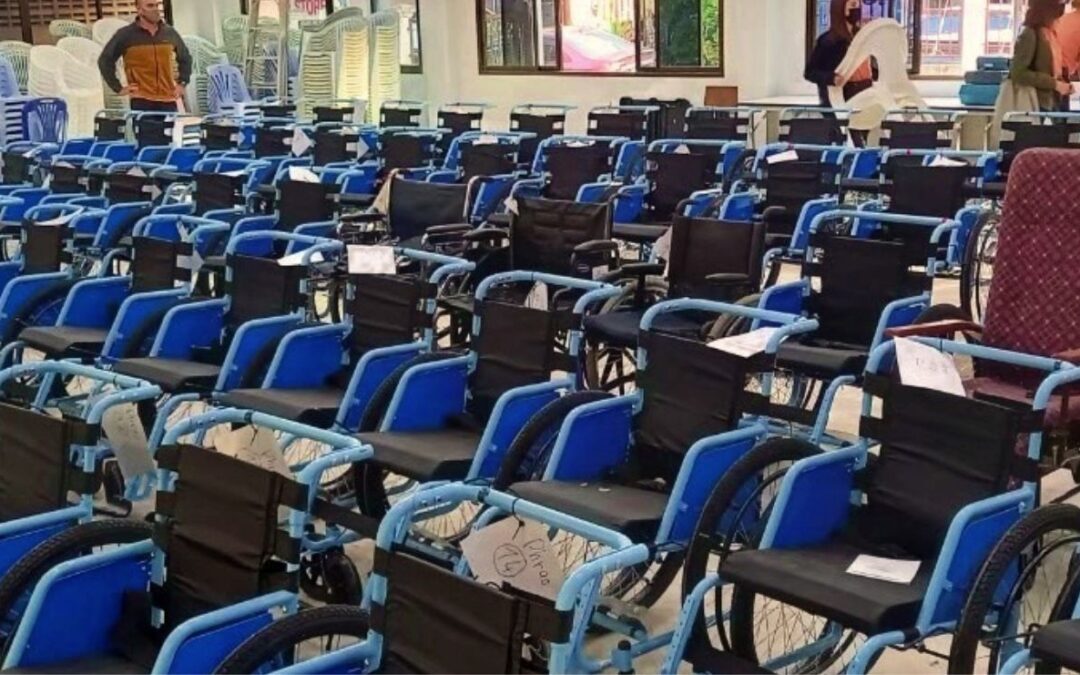 CONTAINER MIT HOFFNUNG