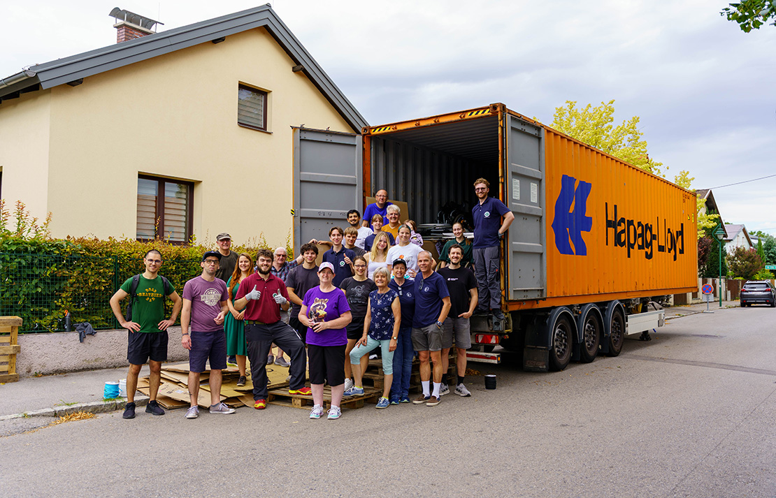 Container-mit-Hoffnung_gesamtes-Team Container mit Hoffnung gesamtes Team